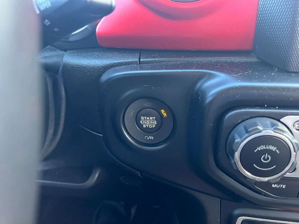 Used 2019 Gray Jeep Unlimited Rubicon image 15