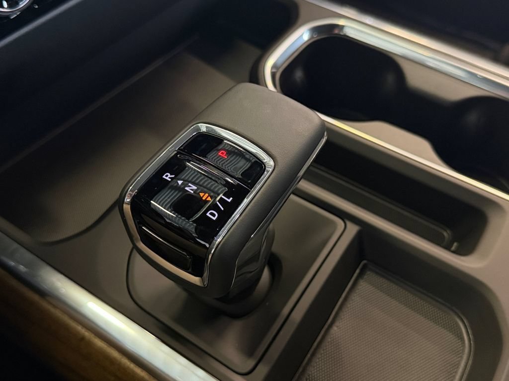 2026 Chevrolet Silverado 1500 High Country - Photo 34