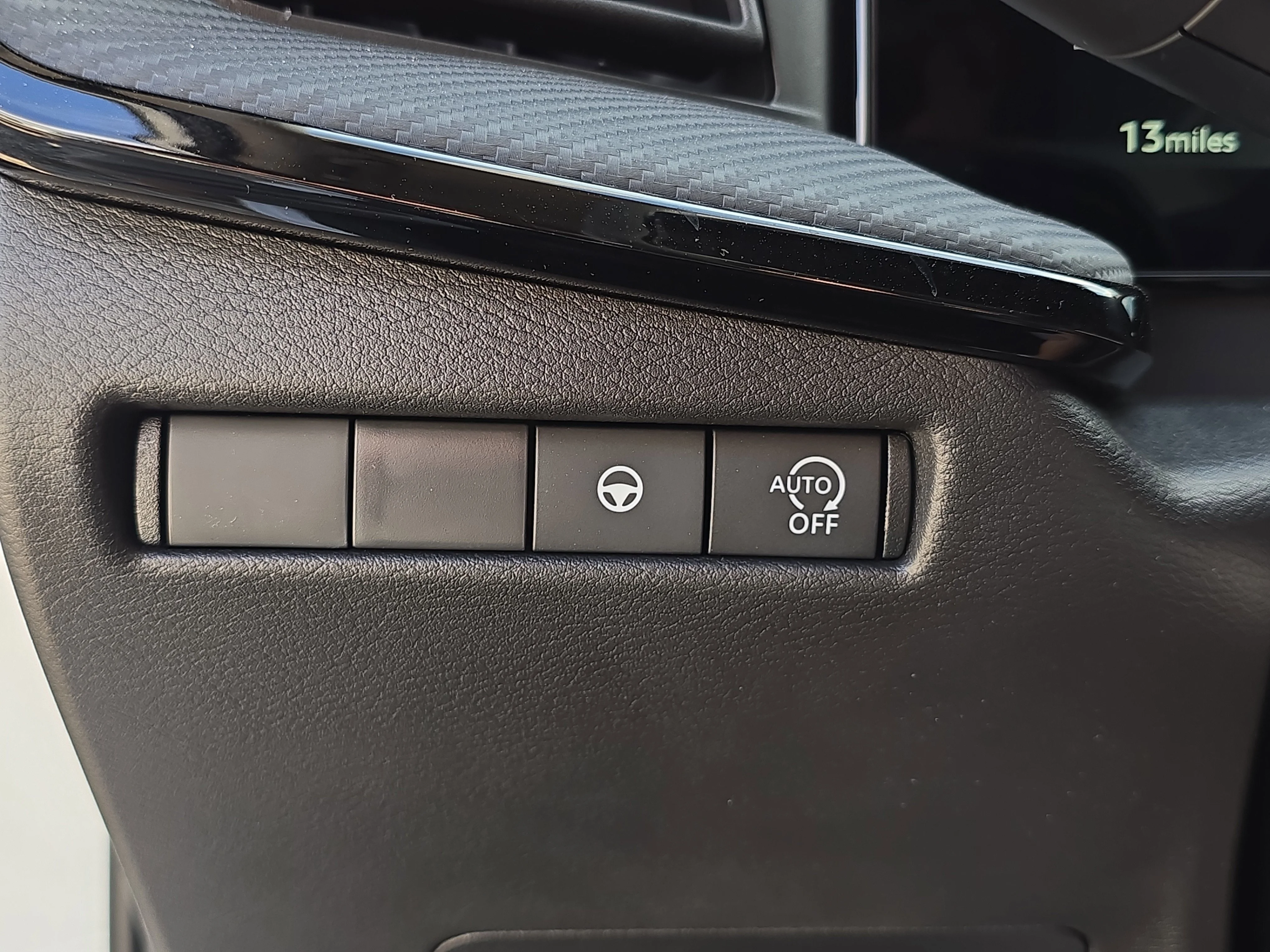 New 2026 Aspen White TriCoat / Super Black Two-tone Nissan SR image 27