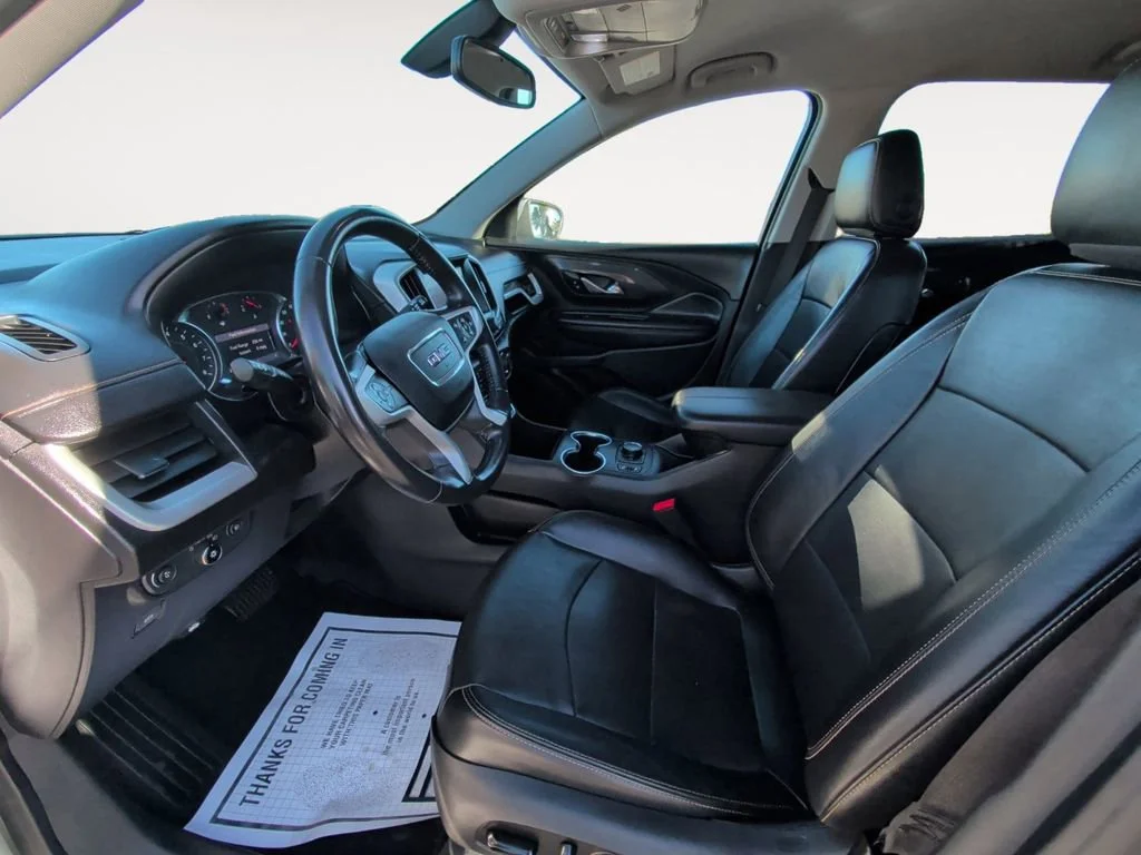 Used 2019 QUICKSILVER METALLIC GMC SLT image 9