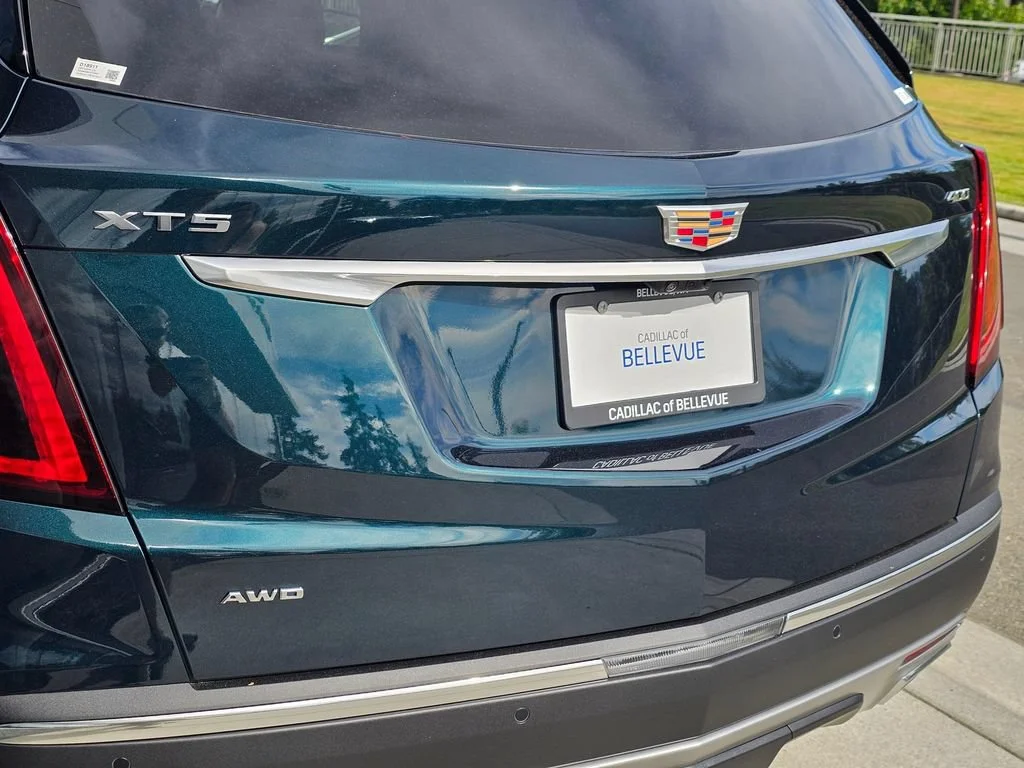 New 2026 Emerald Lake Metallic Cadillac Premium Luxury image 14