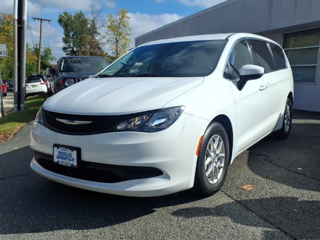 Used 2023 White Chrysler LX image 2