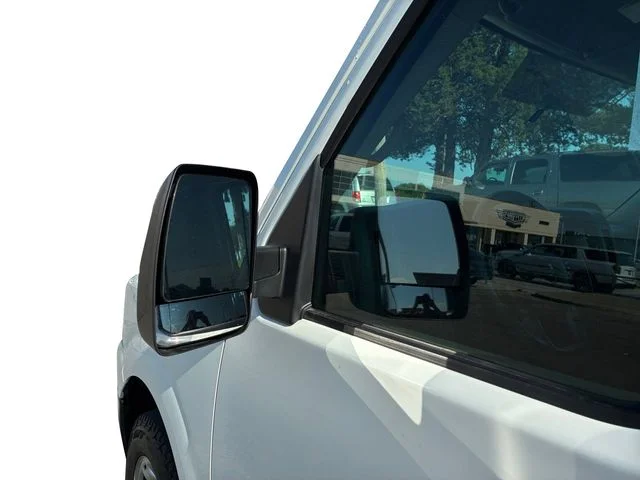 Used 2021 White Nissan SV image 9