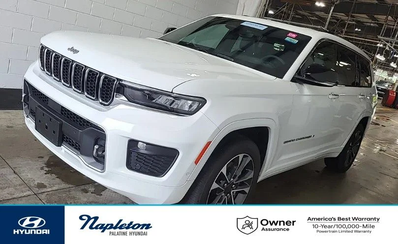 Used 2023 White Jeep Overland image 1