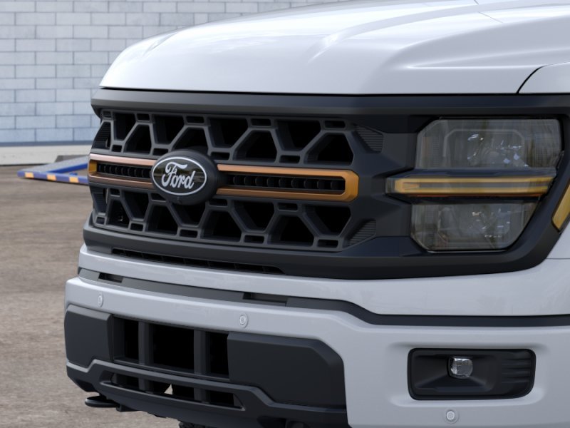 New 2026 Oxford White Ford Tremor® image 17