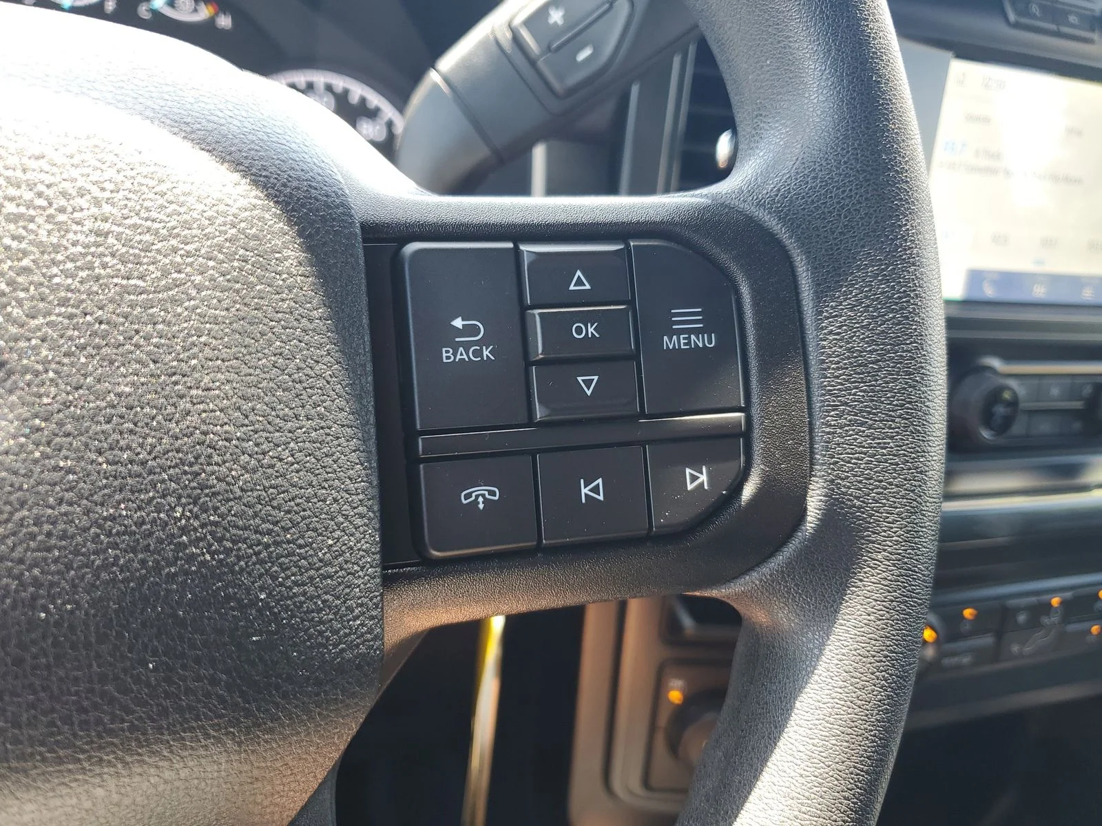 Used 2021 Gray Ford XL image 24