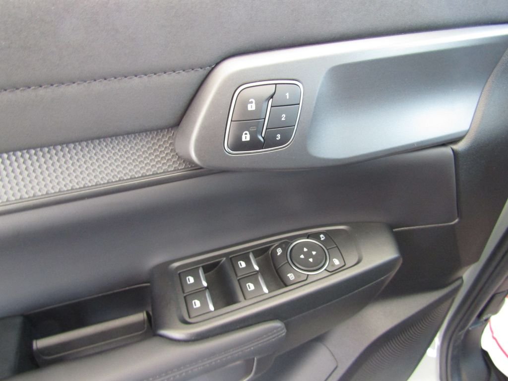 Used 2024 Green Ford Raptor image 25
