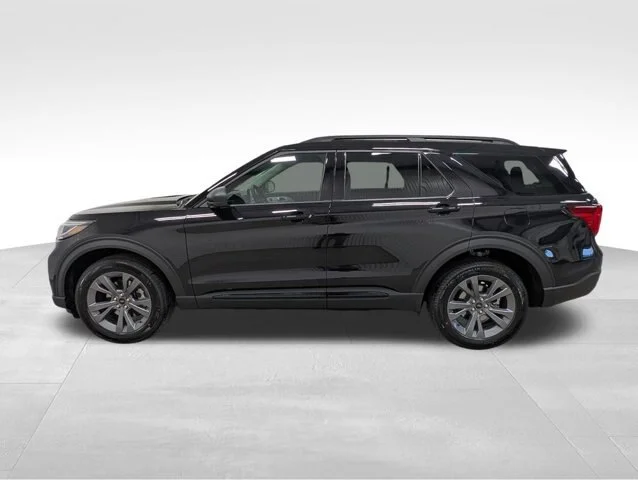 New 2026 Agate Black Metallic Ford Active image 13