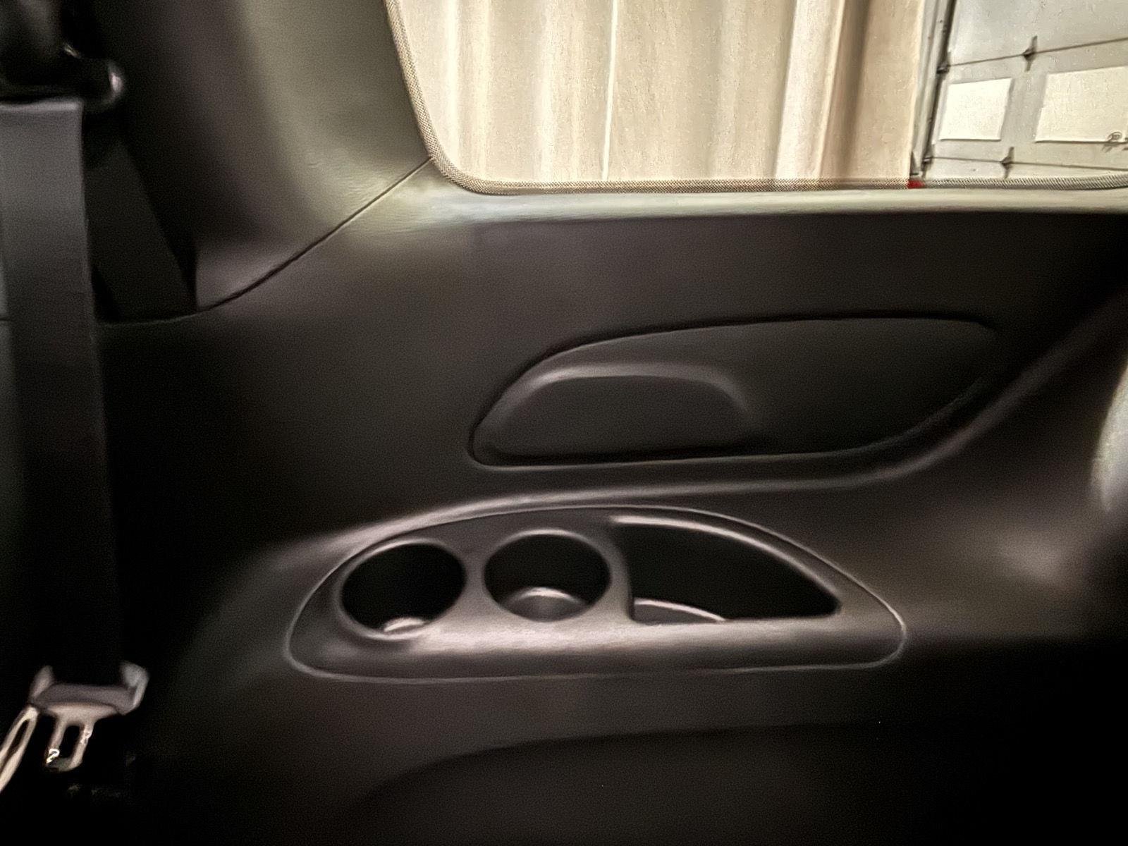 2026 Chrysler Pacifica Select - Photo 45