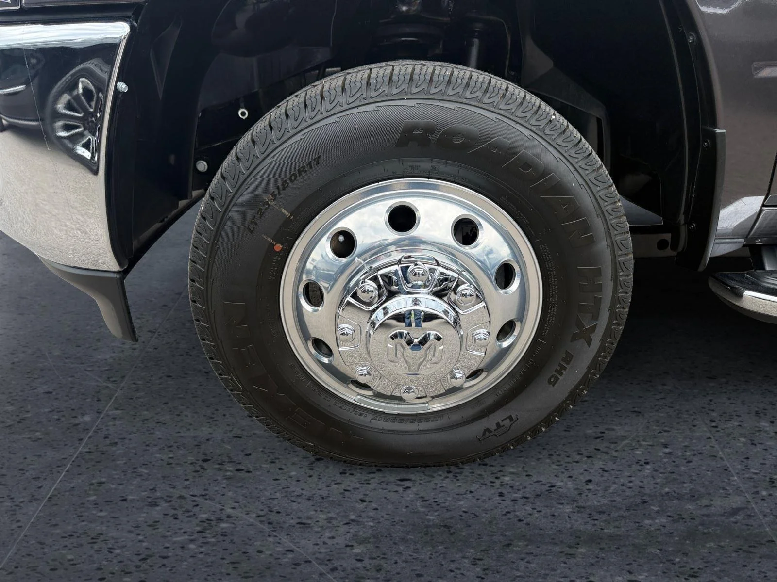 New 2026 Granite Crystal Metallic Clearcoat Ram Big Horn image 9