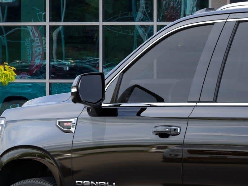 2027 GMC Yukon XL Denali - Photo 12