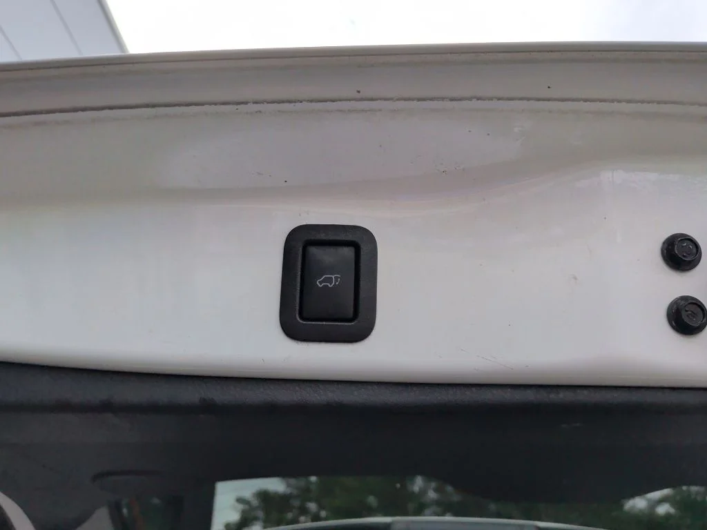 Used 2017 White Toyota Limited Platinum image 10