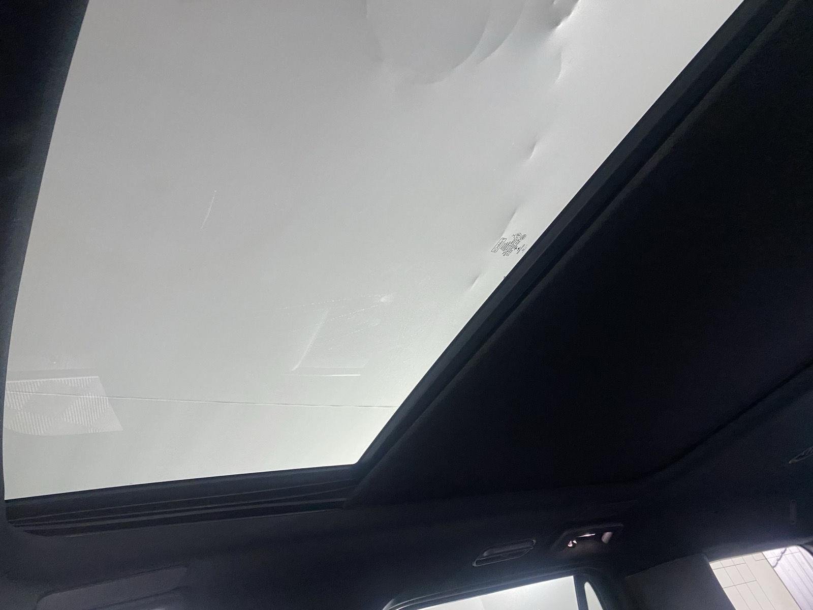 Used 2022 Agate Black Ford Platinum image 18