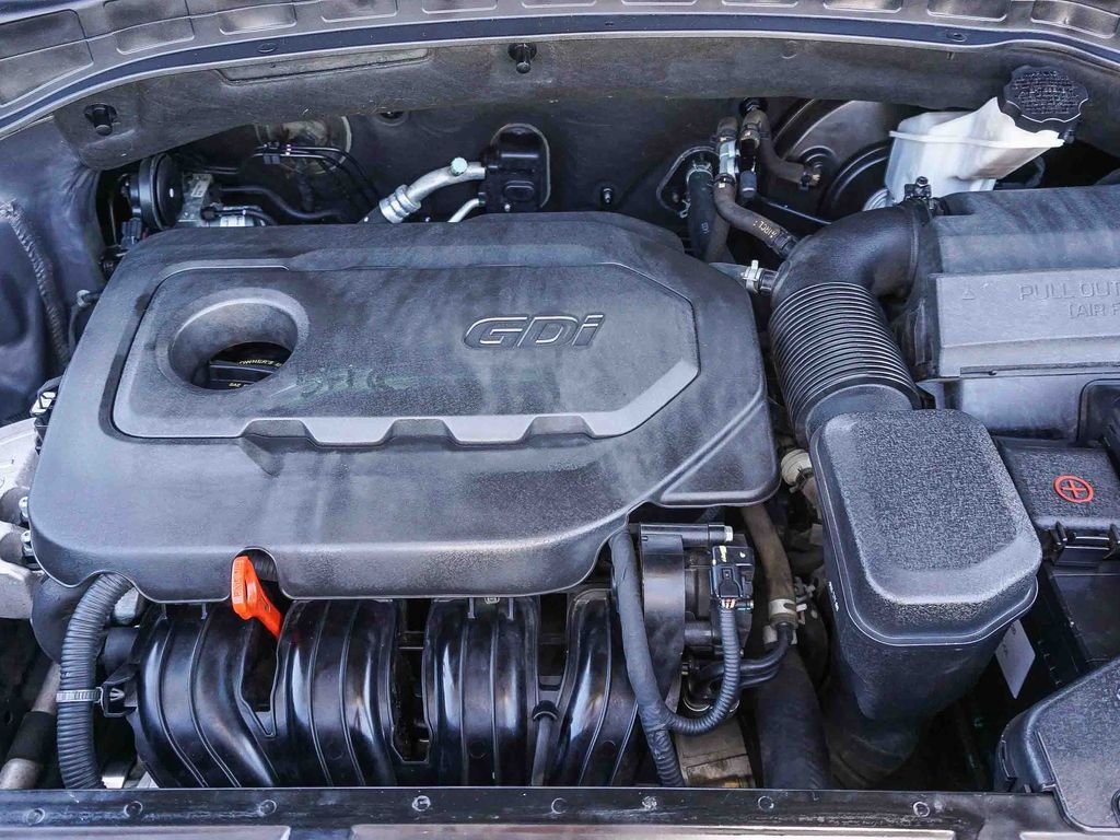 Used 2017 Gray Hyundai 2.4 Base image 26