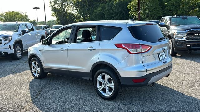 Used 2015 Ingot Silver Ford SE image 4