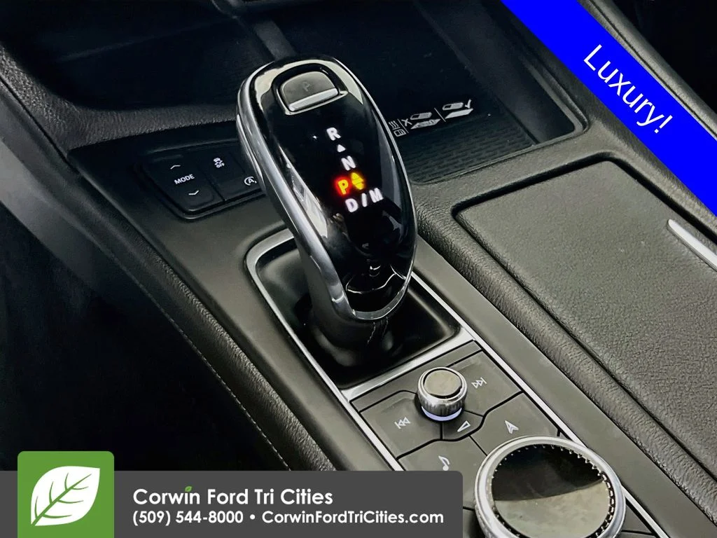 Used 2020 Gray Cadillac Luxury image 10