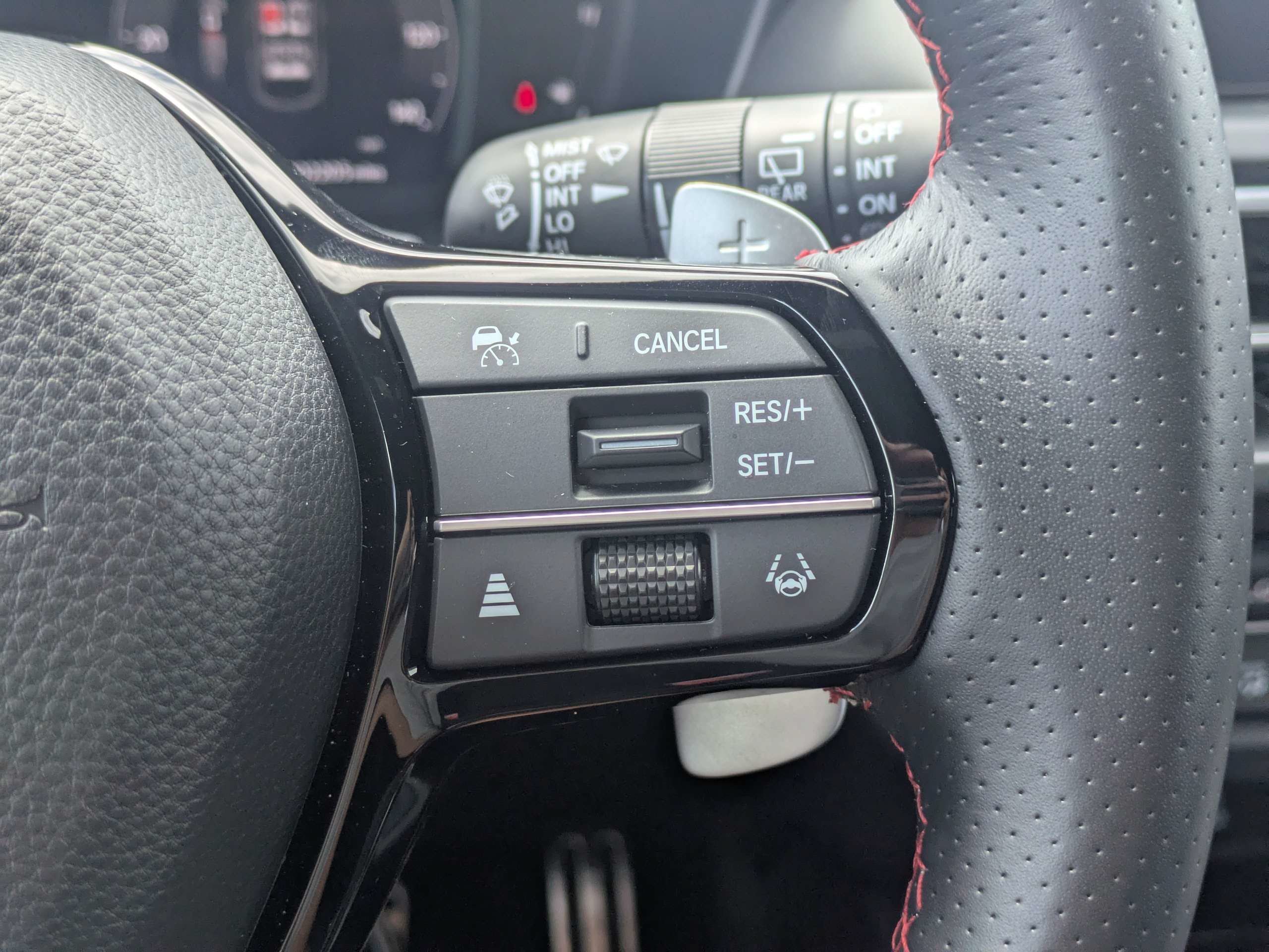 Used 2025 Solar Silver Metallic Acura A-Spec Package image 62
