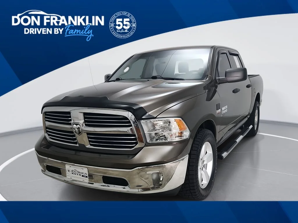 2020 RAM 1500 Classic Tradesman 4x4 Crew Cab 5'7's photo