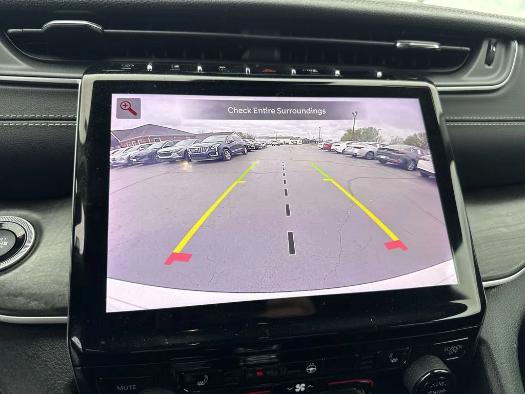 2023 Jeep Grand Cherokee Limited - Photo 17