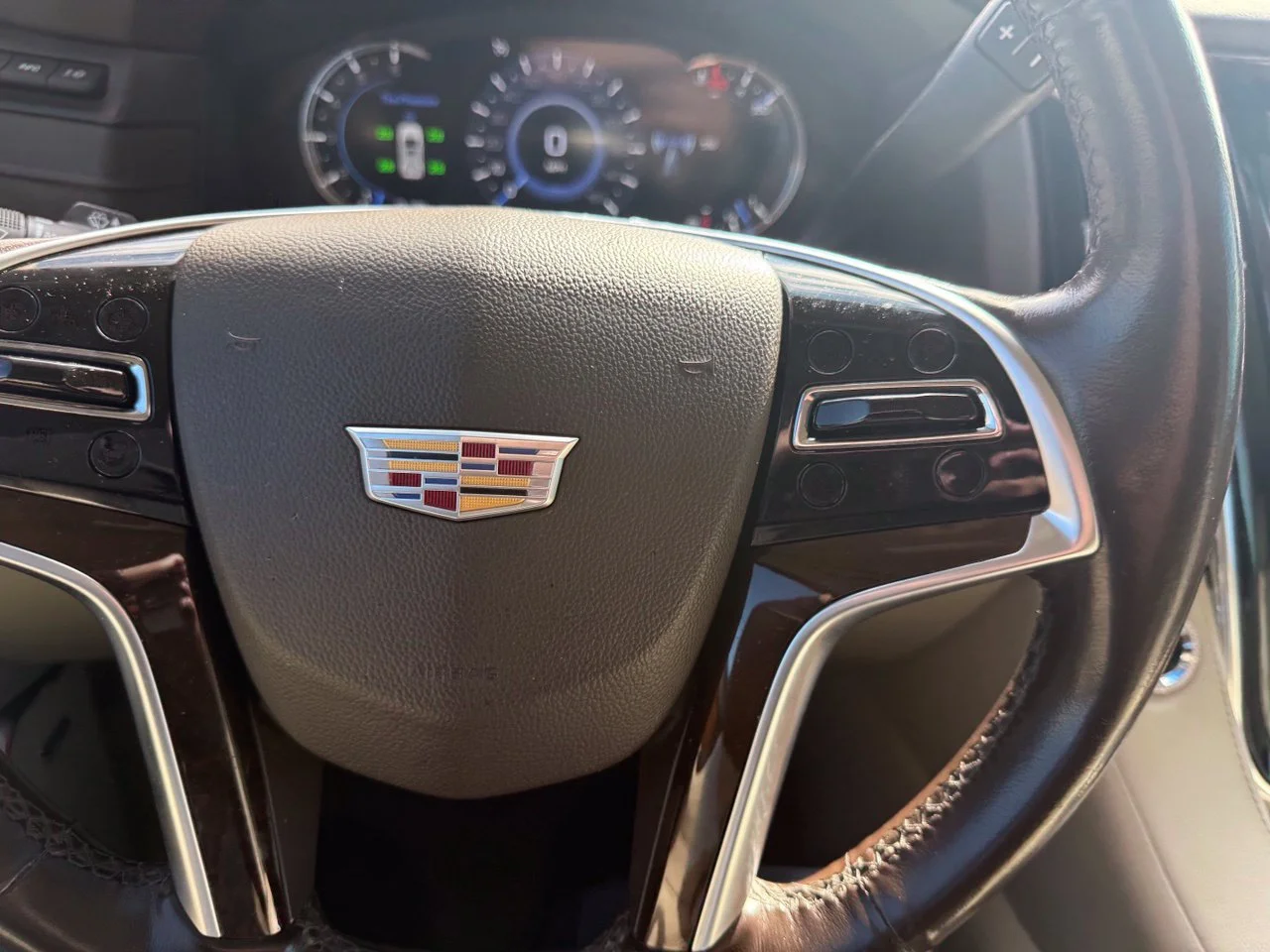 Used 2017 Bronze Dune Cadillac Luxury image 18
