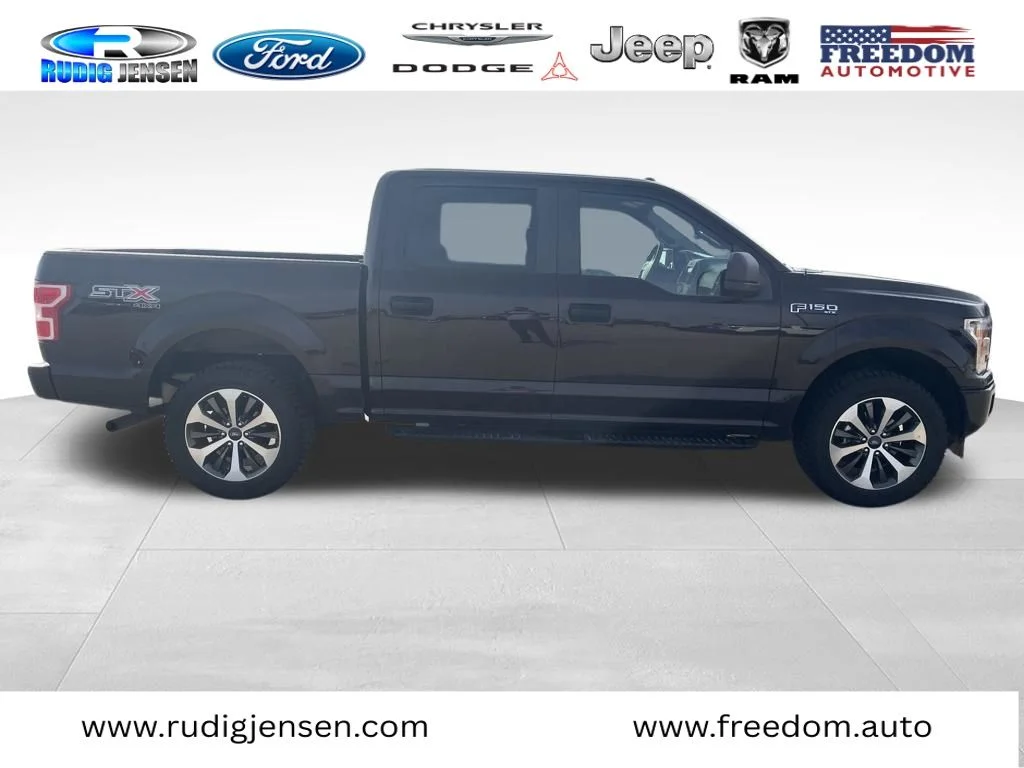 Used 2019 Red Ford XL image 9