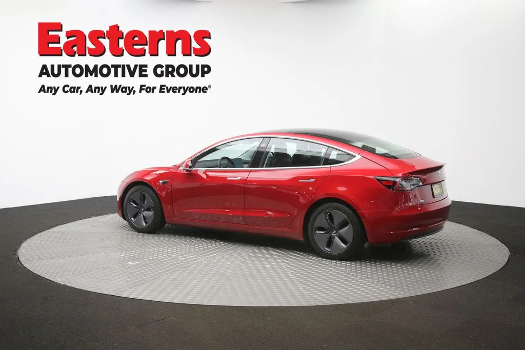 Used 2018 Red Tesla Long Range image 57