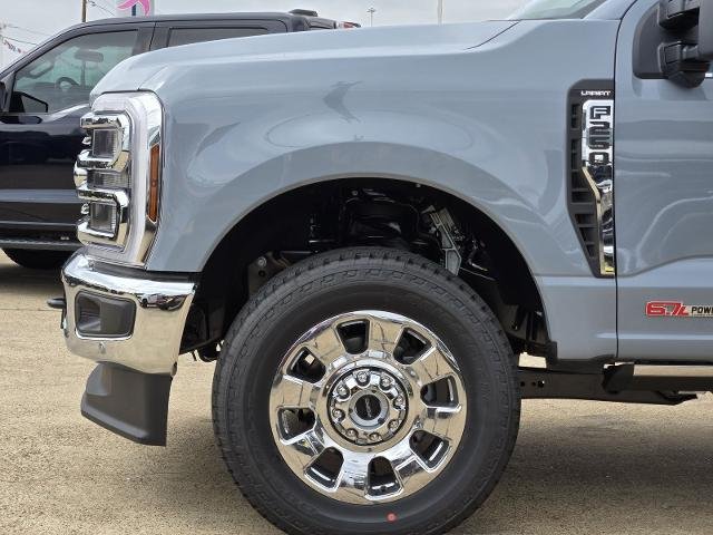 New 2026 Glacier Gray Metallic Tri-Coat Ford F-250® Lariat® image 26