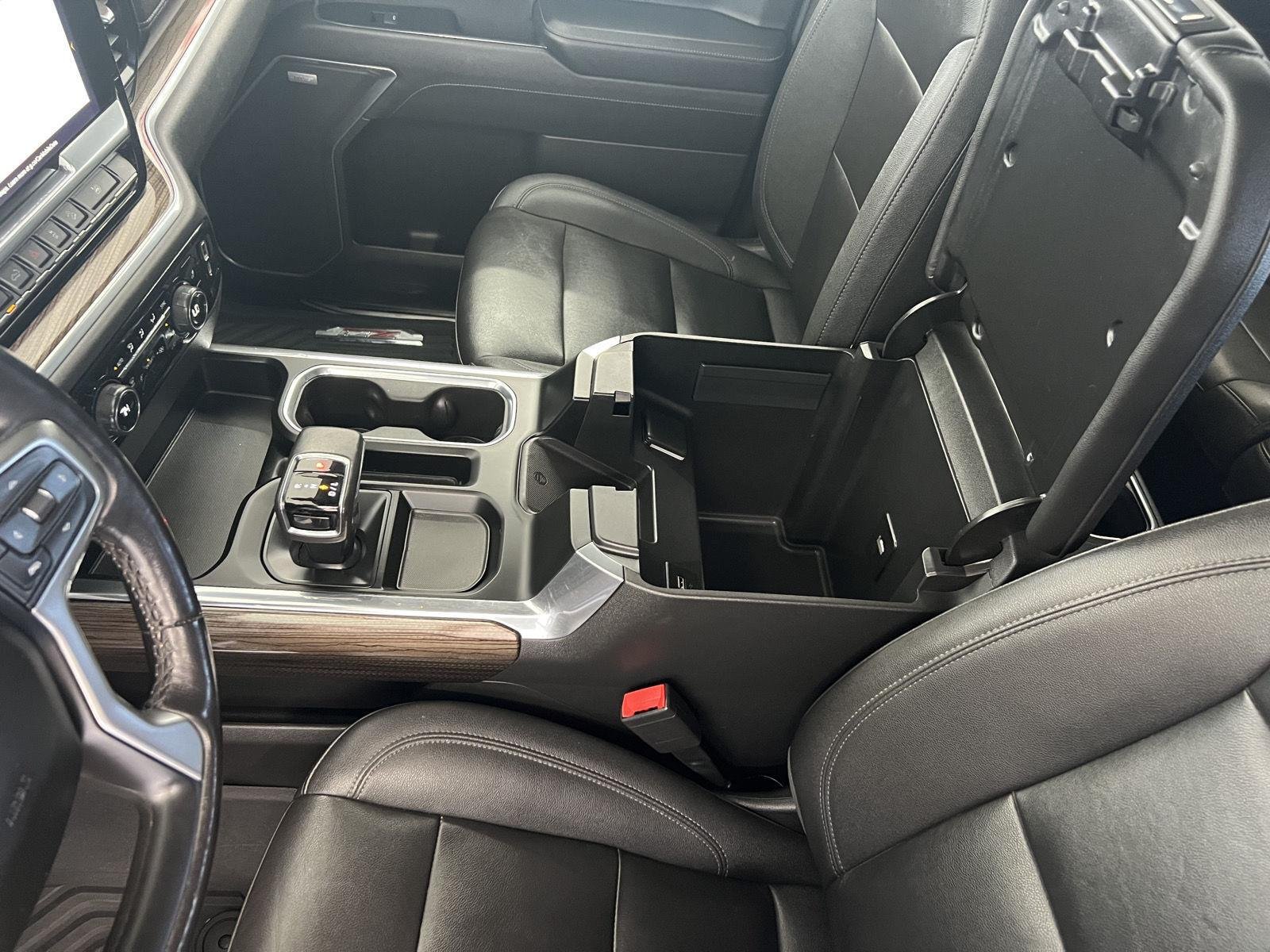 Used 2022 Summit White Chevrolet RST image 20