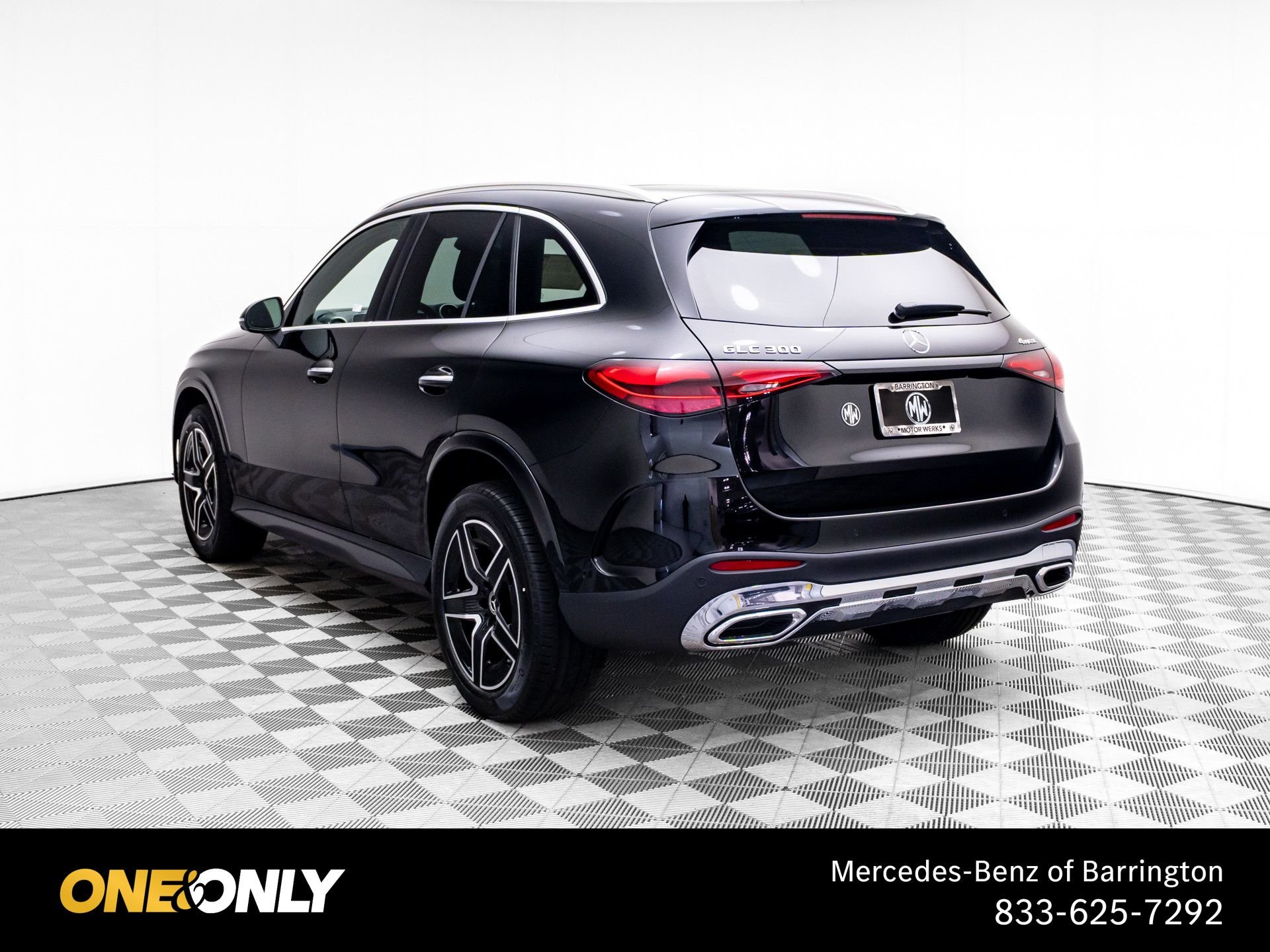 New 2026 Black Mercedes-Benz GLC 300 image 3