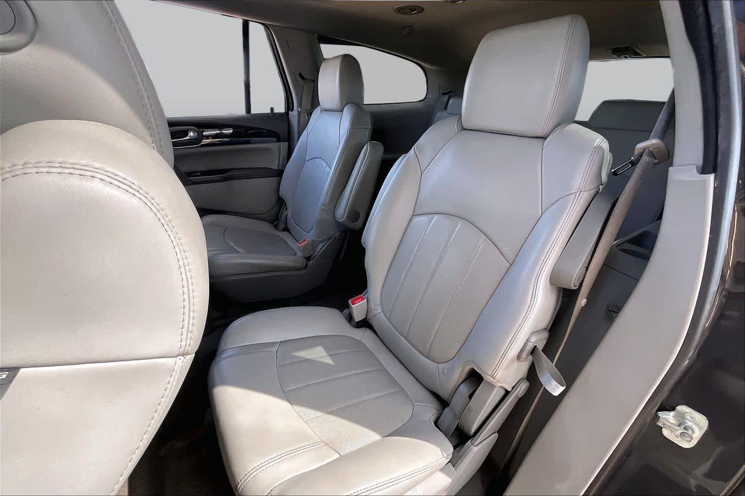 Used 2015 Iridium Metallic Buick Leather image 18