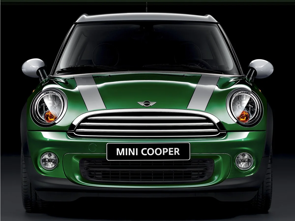 Used 2014 Green MINI Clubman image 1
