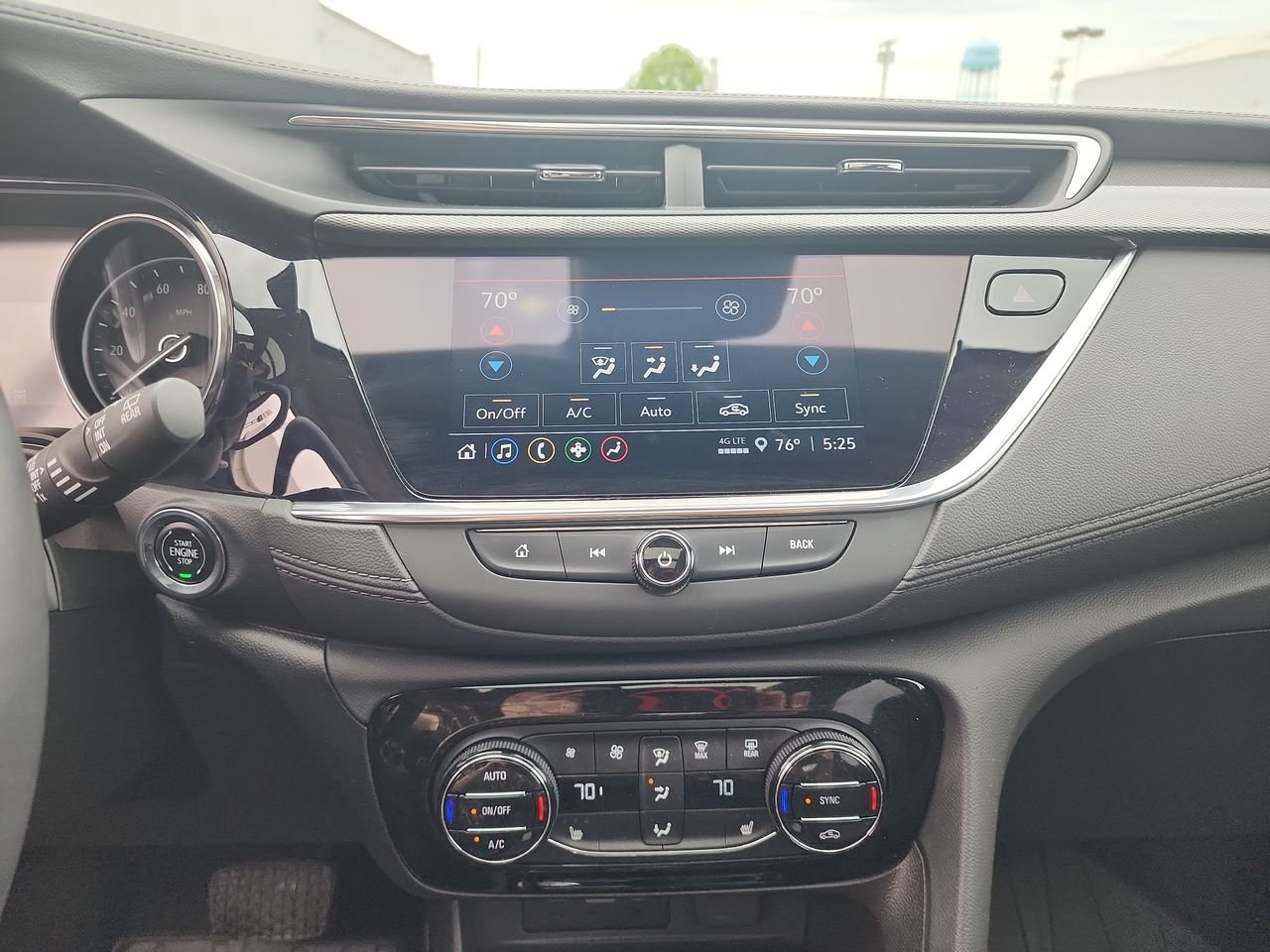 Used 2023 Cinnabar Metallic Buick Select image 17