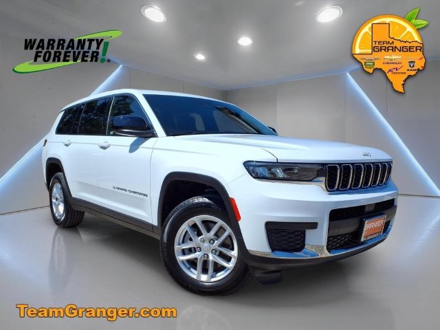New 2026 Bright White Clear-Coat Exterior Paint Jeep Laredo image 1