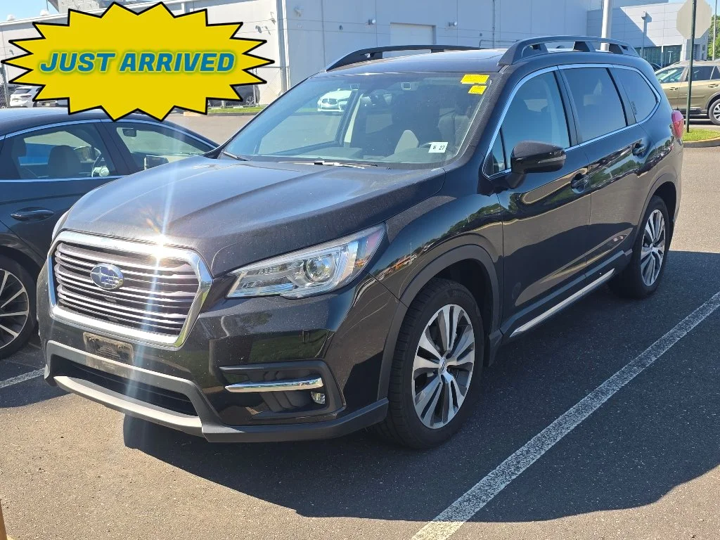 2022 Subaru Ascent Limited 7 Passenger's photo