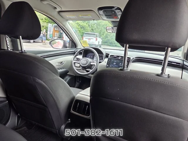 Used 2024 White Hyundai SEL image 17