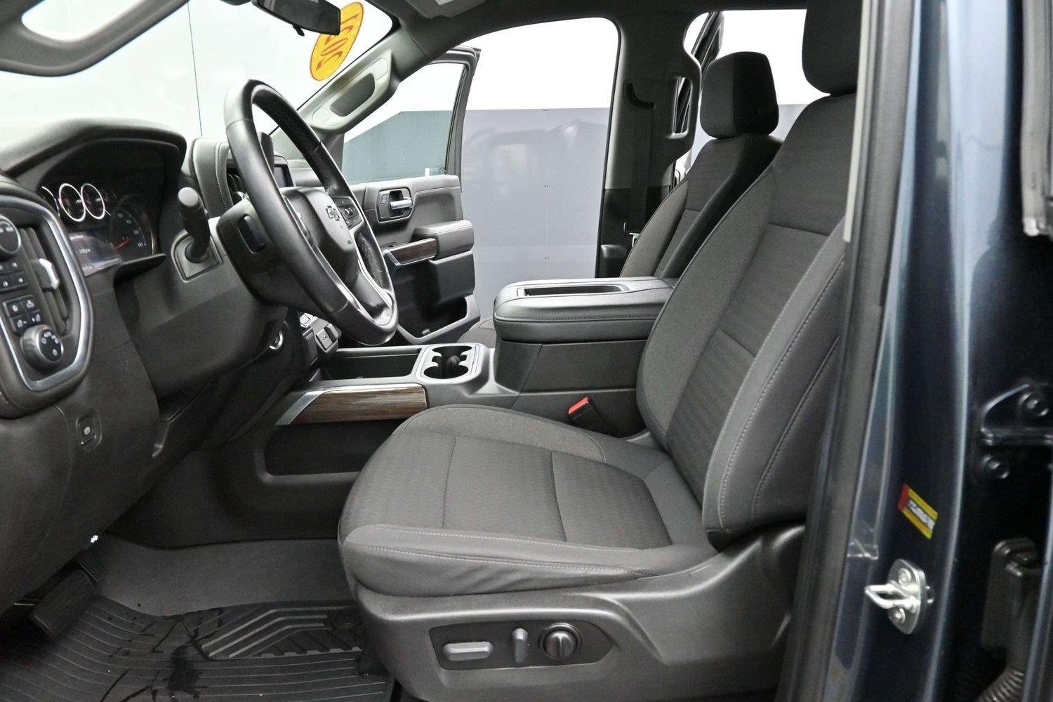 Used 2021 SHADOW GRAY METALLIC Chevrolet RST image 13