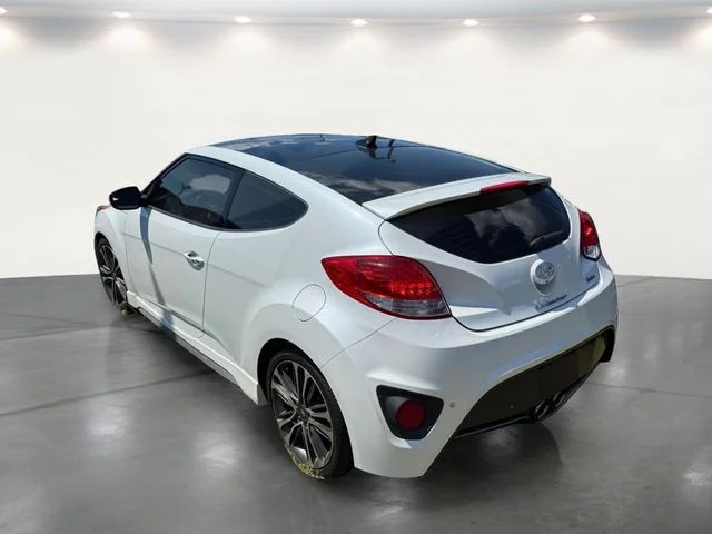 Used 2016 White Hyundai Turbo image 19