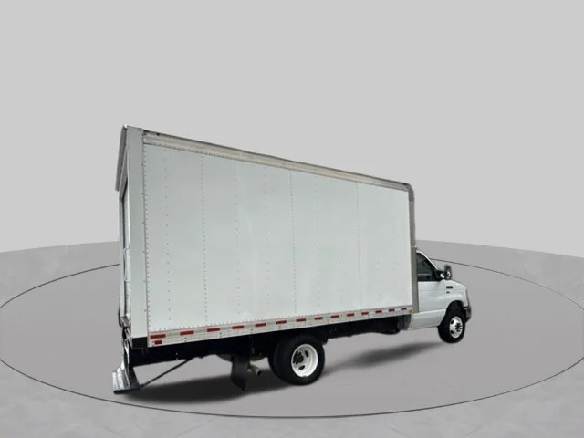 Used 2019 White Ford Base image 11