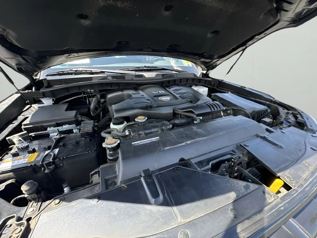 Used 2024 Blue Nissan SL image 31