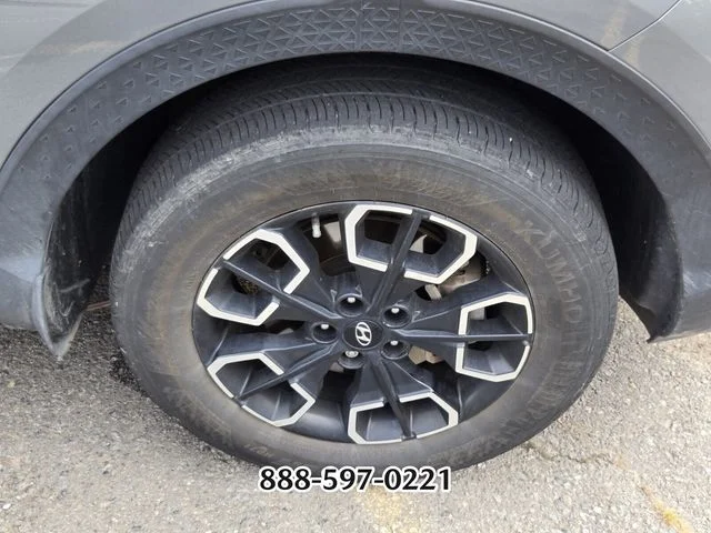 Used 2024 Gray HYUNDAI SEL image 11