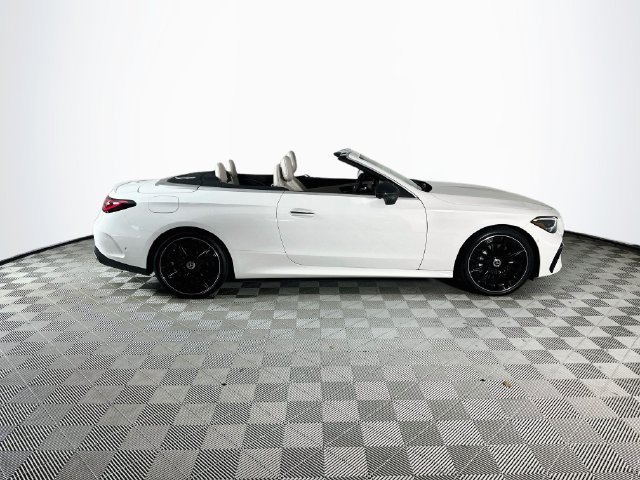 New 2027 Polar White Mercedes-Benz CLE 300 image 39