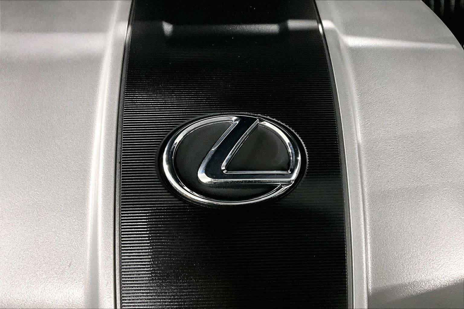 Certified Used 2022 NIGHTFALL MICA Lexus  image 32