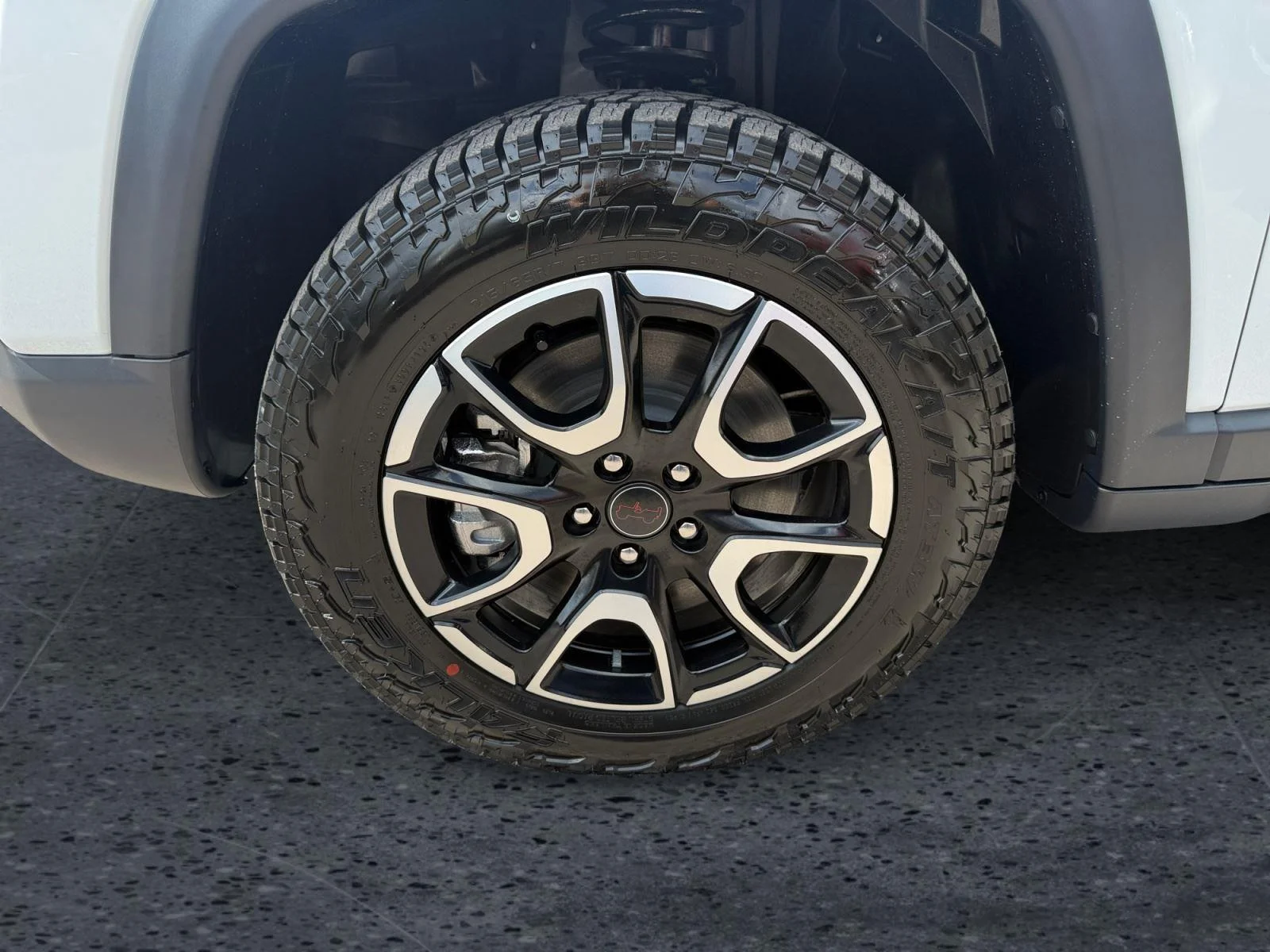New 2026 Bright White Clearcoat Jeep Trailhawk image 9