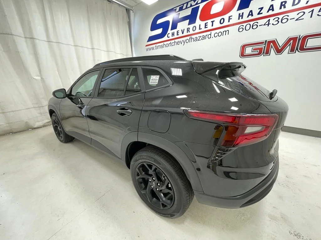 New 2026 Black Chevrolet LT image 8