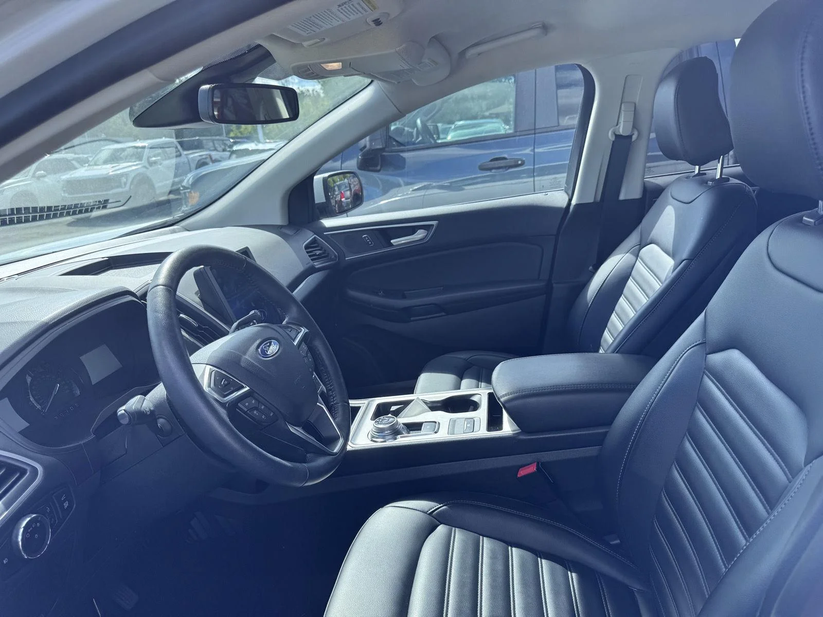 Used 2024 Star White Metallic Tri-Coat Ford SEL image 10