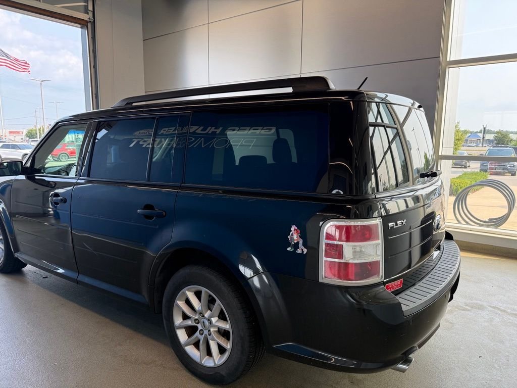 Used 2014 Black Ford SE image 5