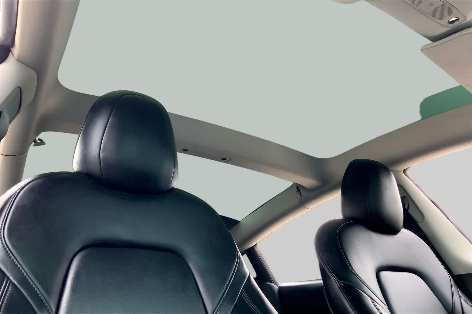 Used 2023 Pearl White Multi-Coat Tesla  image 13