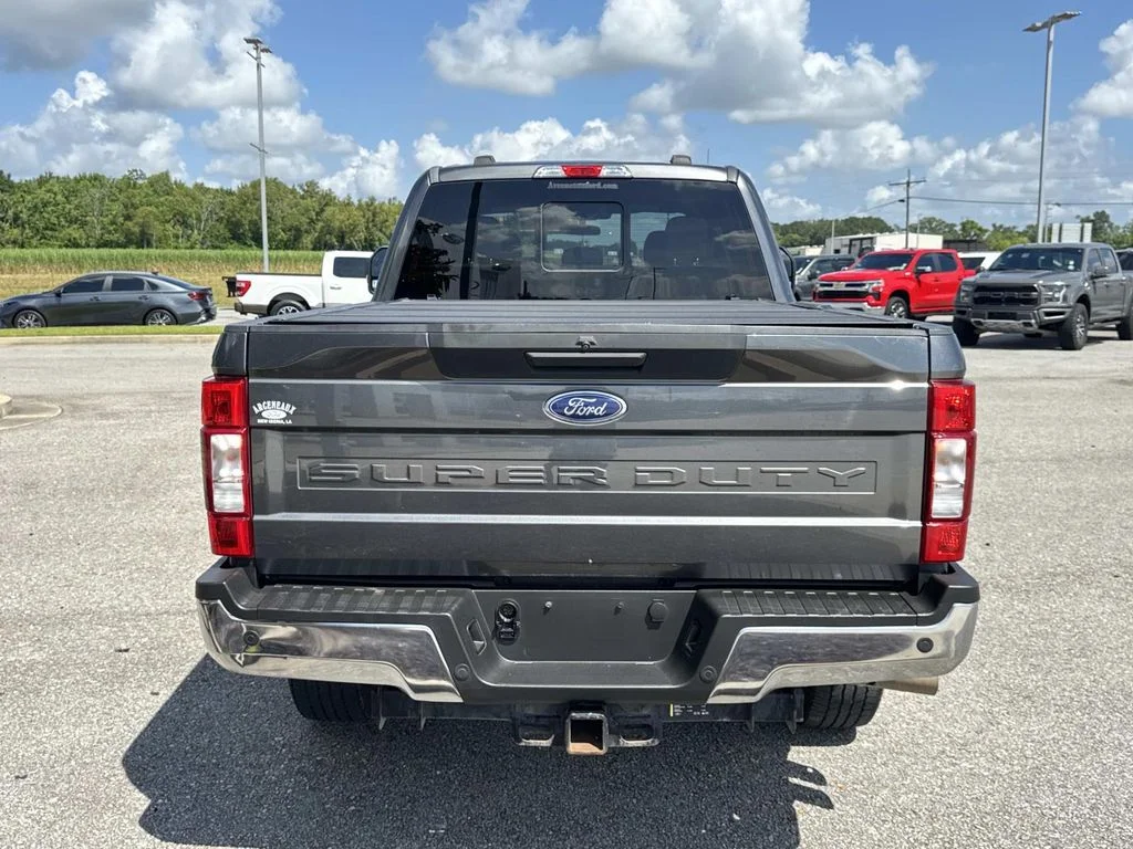 Certified Used 2020 Magnetic Metallic Ford XLT image 6