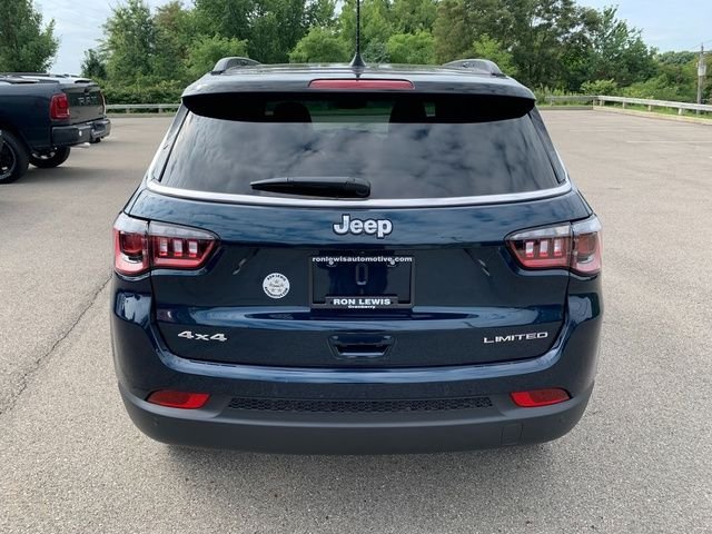 New 2026 Fathom Blue Pearl-Coat Exterior Paint Jeep Limited image 3