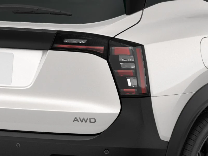 New 2027 Aspen White Tricoat/Super Black Nissan SR image 11